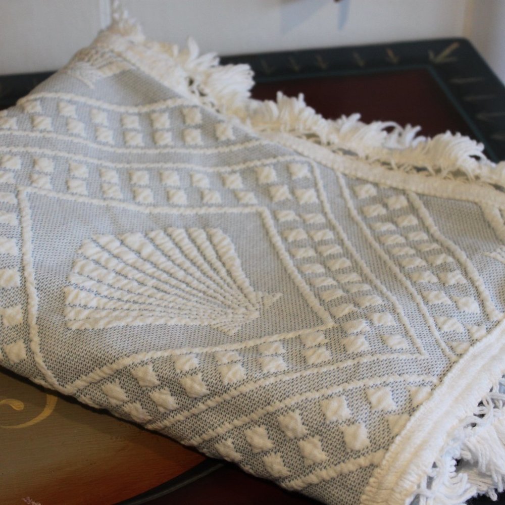 Pillow sham standard Maine Heritage Weavers ocean scallops blue white